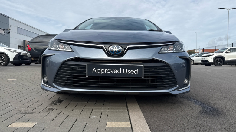 Toyota Corolla 1.8 VVT-i Hybrid Design 4dr CVT Hybrid Saloon